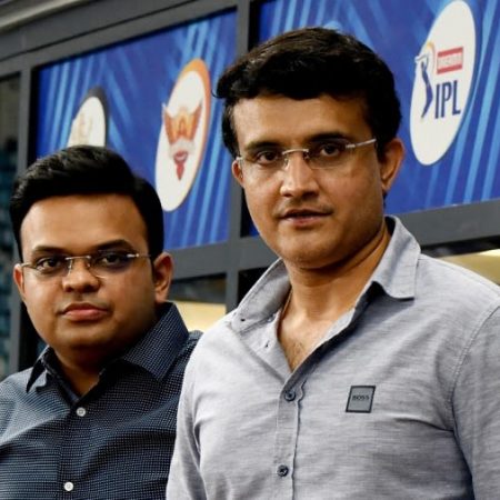 Sunil Gavaskar said ‘Sourav Ganguly should be asked why there is this discrepancy’