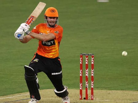 Kurtis Patterson hit 55 against Brisbane Heat, Kelly four-for help Scorchers