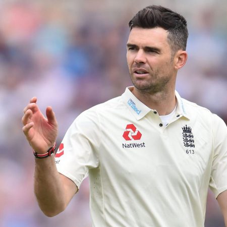 James Anderson Replaces Mark Wood For Adelaide Test