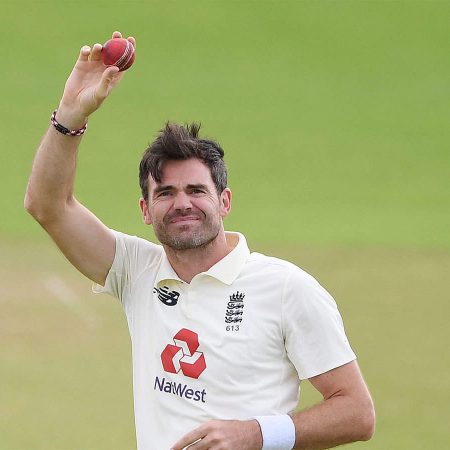 James Anderson sits out the first Test with an eye on Adelaide pink-ball contest