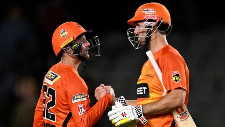 Mitchell Marsh And Colin Munro Star In Perth Scorchers’ Sixth Straight Win Over Melbourne Renegades