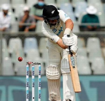 Gary Stead on Williamson’s elbow: Surgery ‘unlikely’, but rehab could take ‘sustained period’