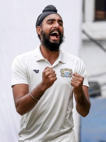Punjab seamer Baltej Singh Dhanda is realizing his adolescent potential in the Ranji Trophy.
