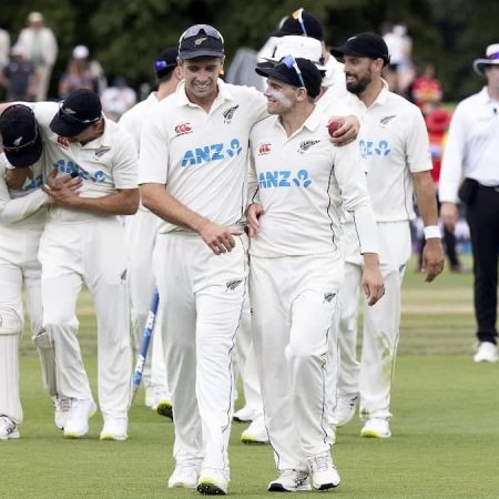 Day 1 highlights from the 2nd Test between New  Zealand and South Africa 