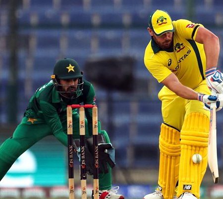  After  losing the first ODI against Australia,  a former  Pakistan captain slammed the PCB.
