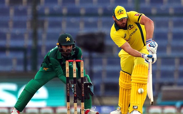  After  losing the first ODI against Australia,  a former  Pakistan captain slammed the PCB.