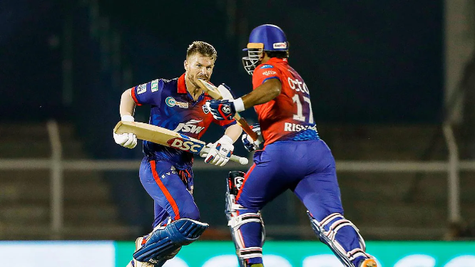 Rishabh Pant Reacted to David Warner’s 92-run knock against SunRisers Hyderabad in the IPL 2022.