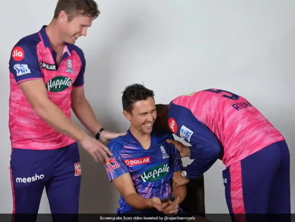 Trent Boult Is Prank By His Rajasthan Royals Teammates