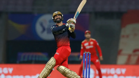 Dinesh Karthik has recovered well after suffering personal setbacks: Shoaib Akhtar