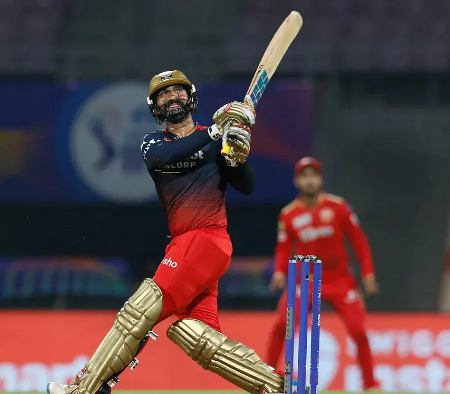 Dinesh Karthik has recovered well after suffering personal setbacks: Shoaib Akhtar