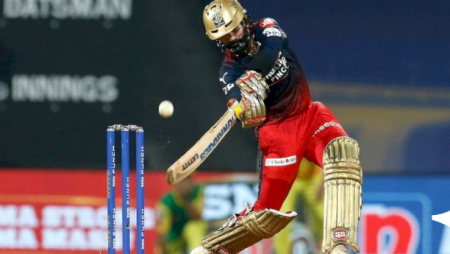Dinesh Karthik Turns 37: Birthday Greetings for India’s Cricketer