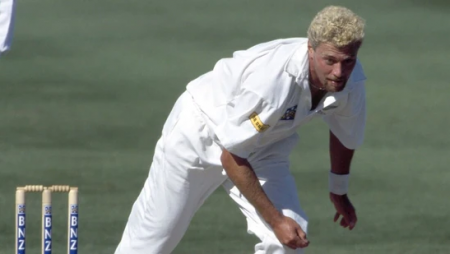 Former New Zealand Pacer Heath Davis Openly Admits To Being Gay