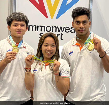 “Golden Trio”: Mirabai Chanu’s Photo with CWG Medalists Jeremy Lalrinnunga and Achinta Sheuli Goes Viral