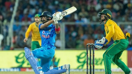 Ex-India opener reacts to KL Rahul’s knock in the first T20I against South Africa.