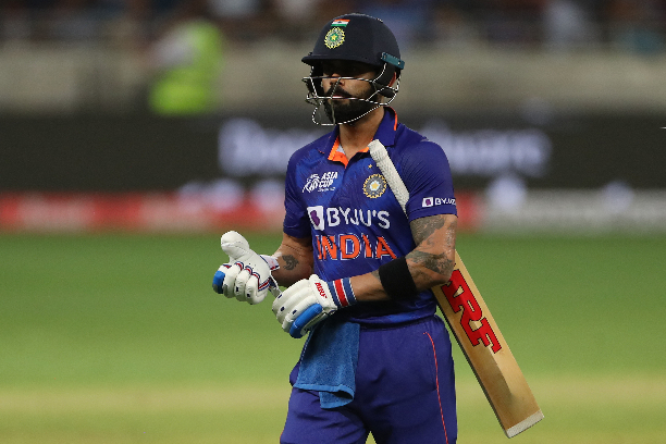 Anand Mahindra on Virat Kohli: “Real Heroes Will Rise With The Punches”