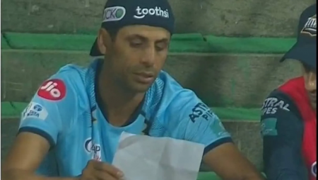 Ashish Nehra explains why he carries paper when instructing GT.