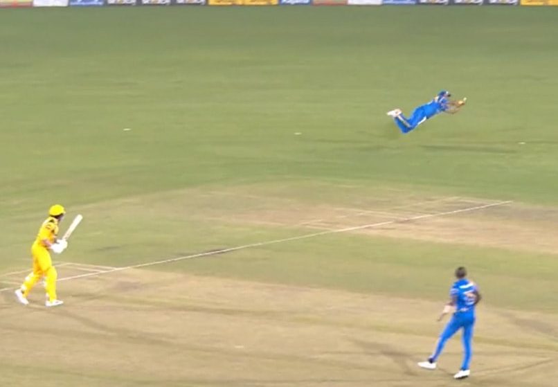 Suresh Raina Rolls Back The Years With Spectacular Flying Catch