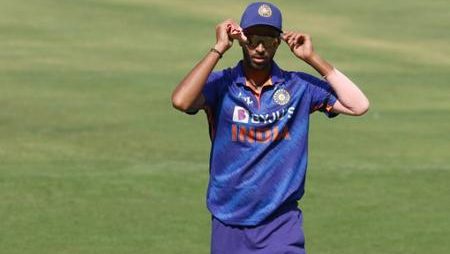 Sundar to replace Chahar in India’s ODI lineup against South Africa.