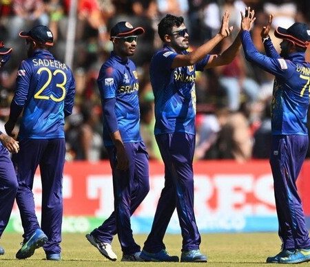 Sri Lanka names a 15-member squad, however some important players are out due to injuries.