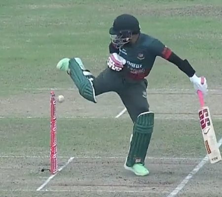 Mushfiqur Rahim football abilities fail to rescue his wicket during the third ODI, and the video goes viral.