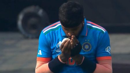 Hardik Pandya ‘whispering’ to ball before taking wicket