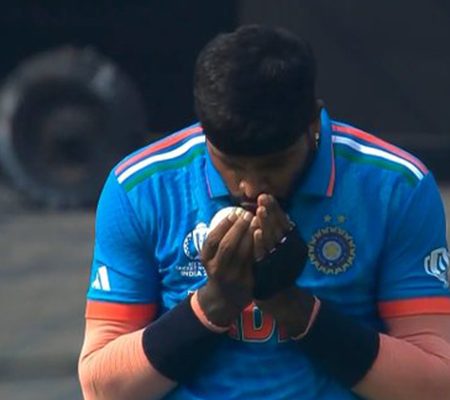 Hardik Pandya ‘whispering’ to ball before taking wicket