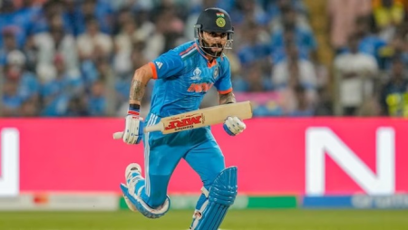 Virat Kohli always plays the situation: Nasser Hussain