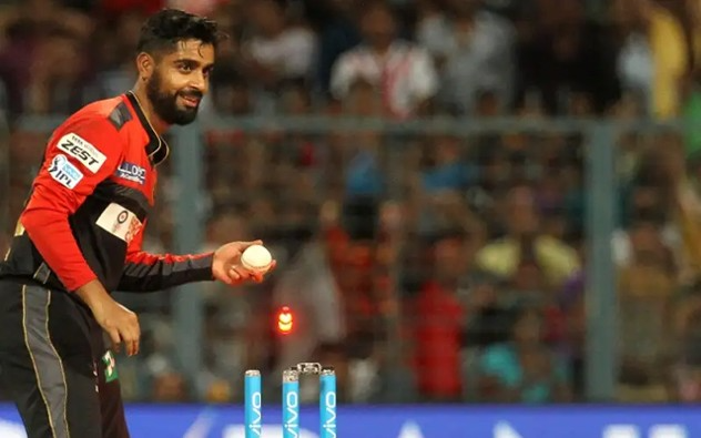 Former RCB spinner Iqbal Abdulla has announced his retirement at the age of 33.