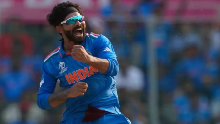 Ravindra Jadeja bowls exceptional delivery to send Steve Smith packing