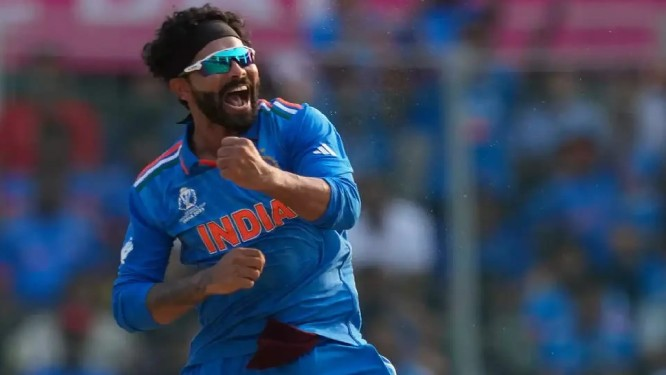 Ravindra Jadeja bowls exceptional delivery to send Steve Smith packing