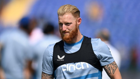 Why Ben Stokes only sign a 1-year central contract with England?