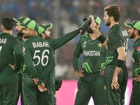 Pakistan players hit by viral fever ahead of their match against Australia