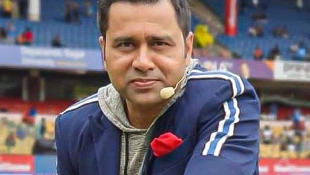 Former cricketer Aakash Chopra duped of Rs 33 lakh by shoe businessman