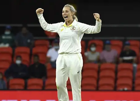 Ashleigh Gardner will concentrate on batting in a white-ball series.