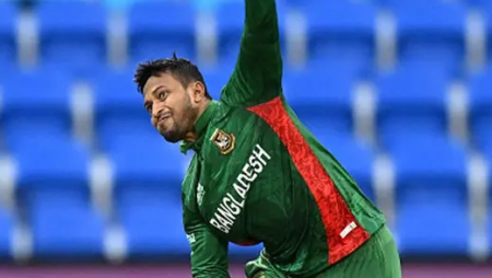 Shakib al Hasan diagnosed with retinal condition in left eye