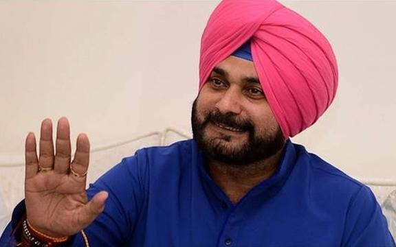 After ten years, Navjot Singh Sidhu will resume his commentary duties.