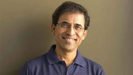 Harsha Bhogle picks team of the tournament